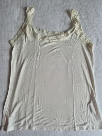 Débardeur effet dentelle Camaïeu taille 3