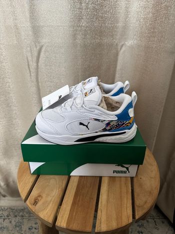 Baskets Puma bébé blanches neuves – Taille 25