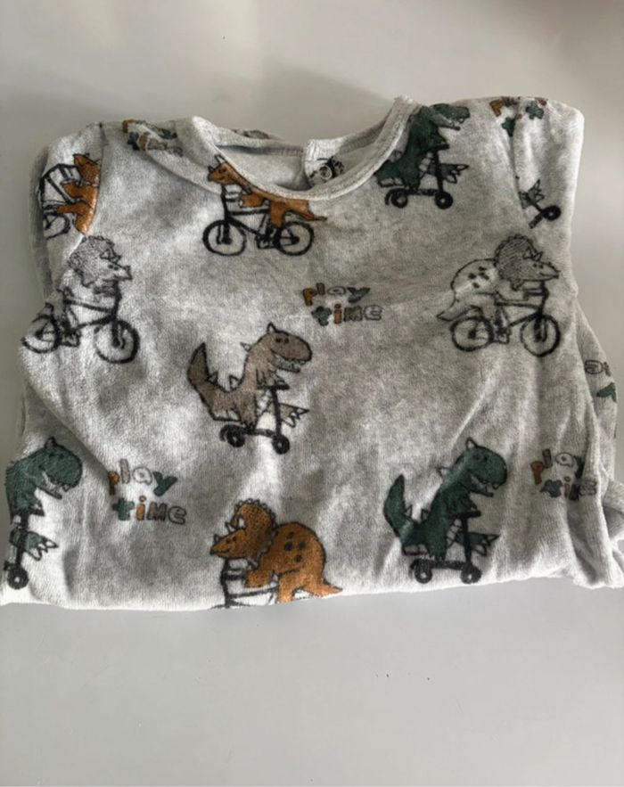 Lot pyjama - photo numéro 6