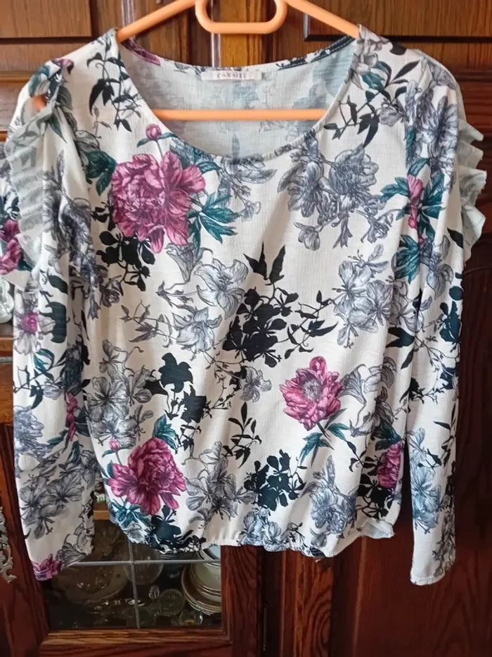 Haut fleuri