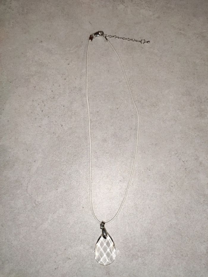 Collier simple pendentif joyau 💎 - photo numéro 3