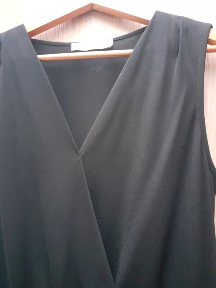 Robe noire - photo numéro 3