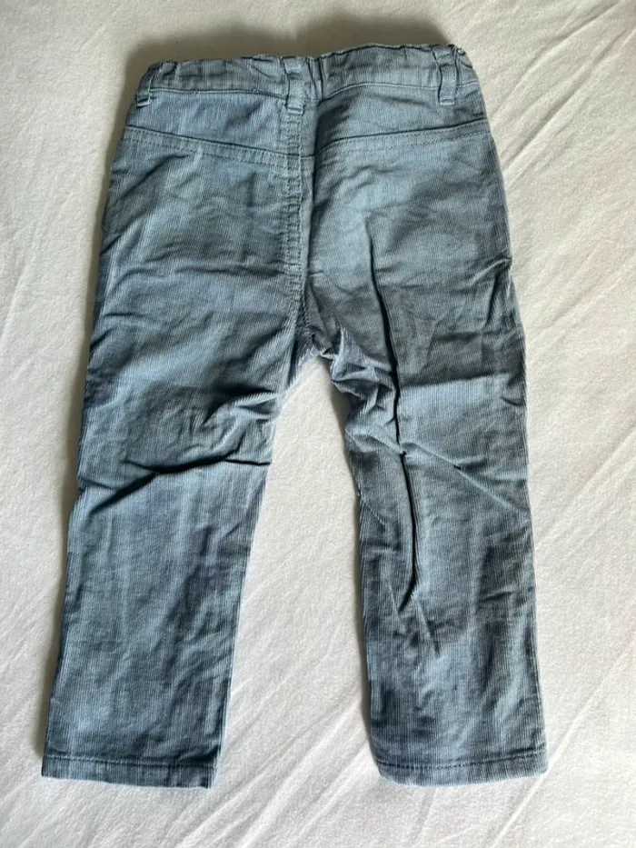 Pantalon velours bleu ciel 18 M - photo numéro 2