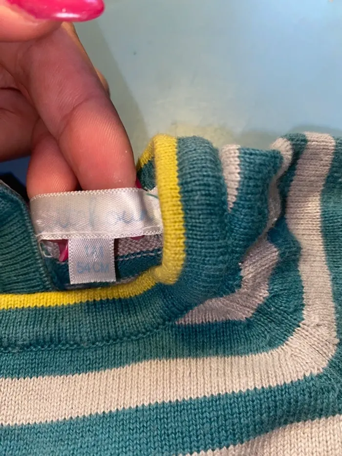 Pull un mois - photo numéro 3