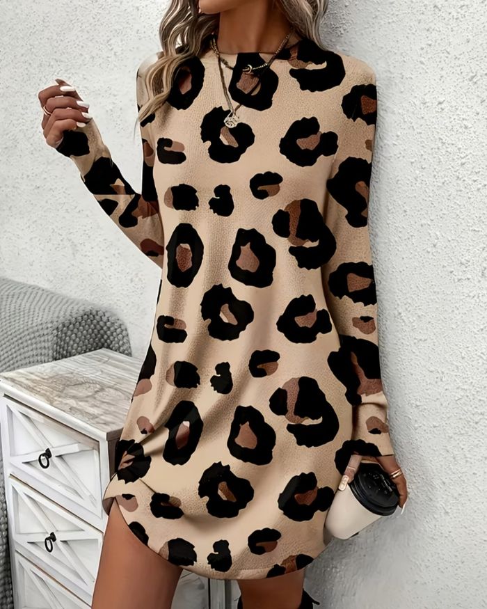 Robe femme léopard élégante – Détail torsadé devant - photo numéro 4