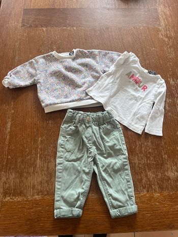 Ensemble taille 6 mois