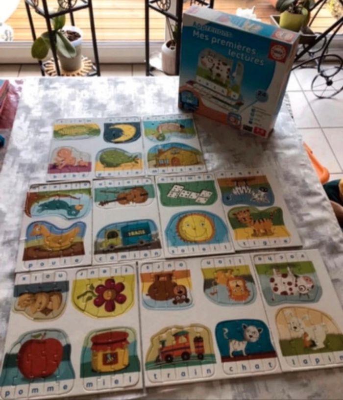 Jeu éducatif “Apprenons les premières lectures” Educa – 3-6 ans – complet - photo numéro 3