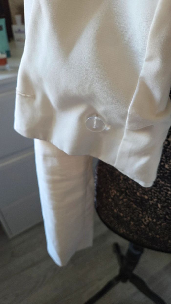 Veste Blazer Blanc de chez Stradivarius en taille S - photo numéro 6