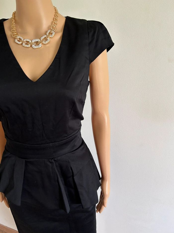 Robe noire à manches courtes Sinequanone taille 38 jamais portée (taille petit) - photo numéro 6