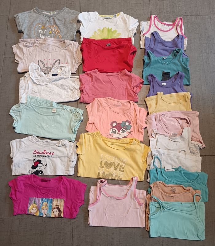 Lot t-shirt fille taille 4ans