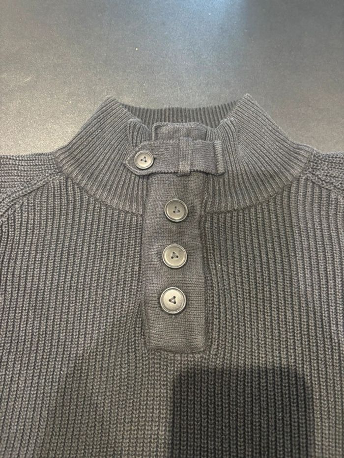 Pull col bouton - photo numéro 3