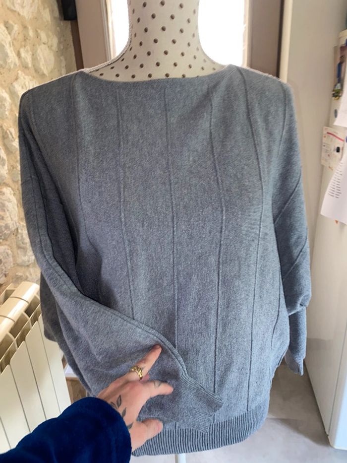 Pull gris - photo numéro 2