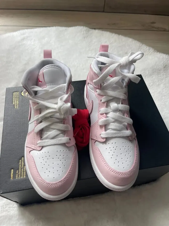 Basket Jordan 1 - photo numéro 2