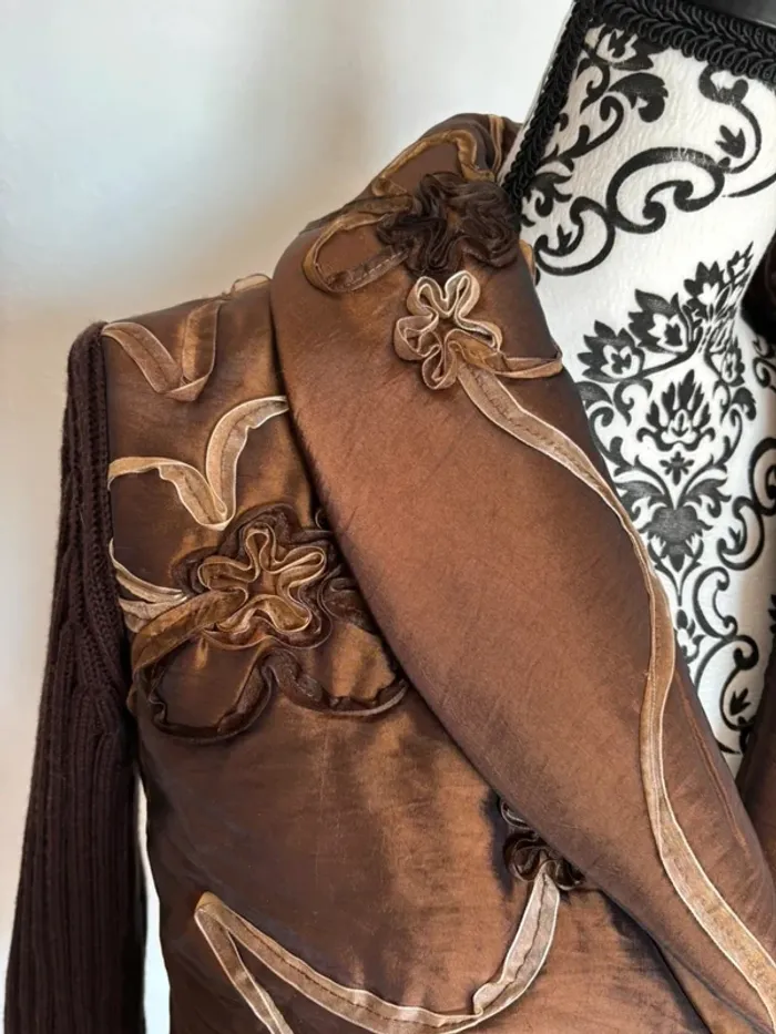 Veste chic brodée femme taille 38 - photo numéro 5