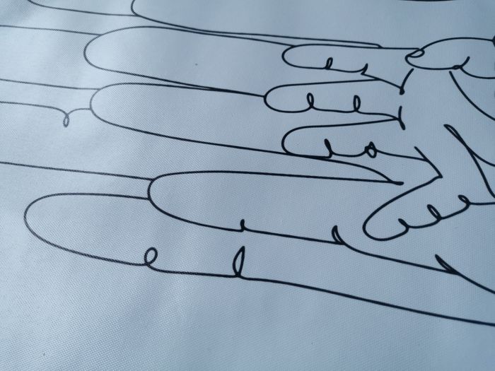 Toile famille 4 mains minimaliste neuve - photo numéro 2