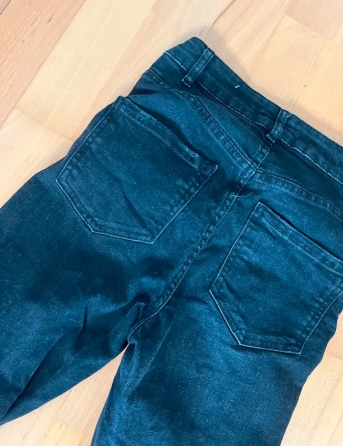 Pantalon noir - photo numéro 2