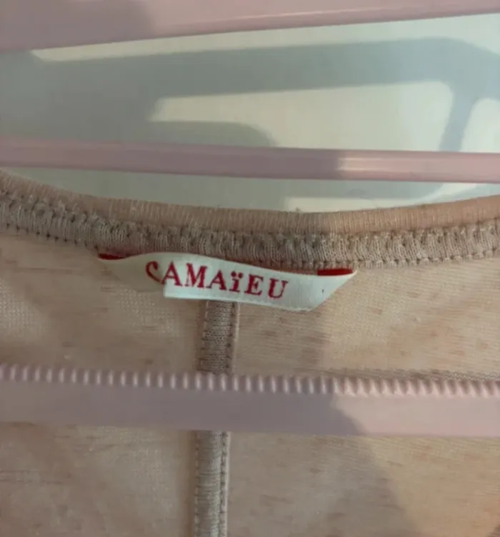 Top sans manches rose clair à petits nœuds brodés Camaïeu – T38 - photo numéro 4