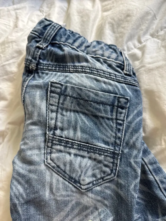 Short 5 ans garçon feuille - photo numéro 4