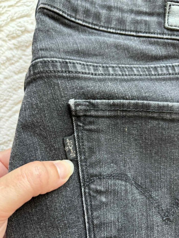 Jean Levi’s femme San Francisco noir gris anthracite demi curve skinny mi taille taille L/40 L32 00s - photo numéro 5