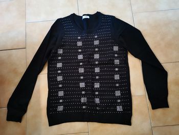 Pull à strass noir