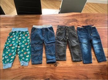 Jean neuf 18 mois garçon