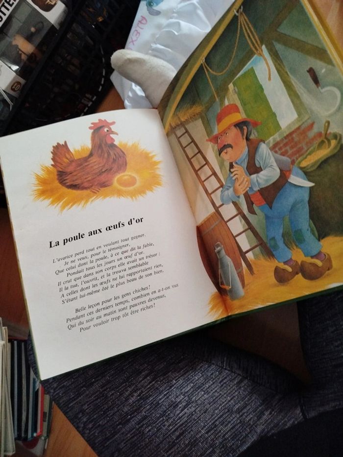 Ancien livre des fables de Lafontaine - photo numéro 5