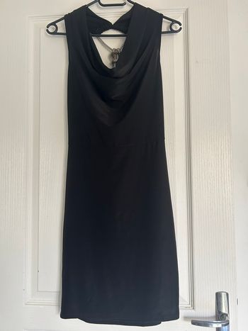 Robe dos nu