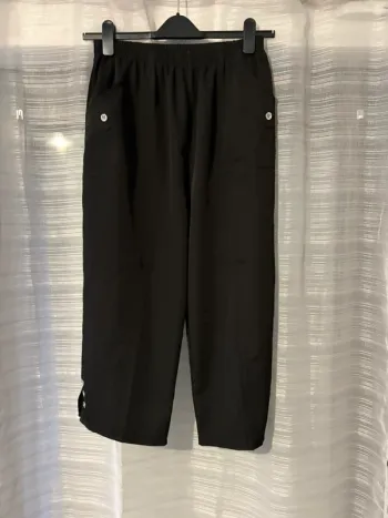 Pantalon court noir