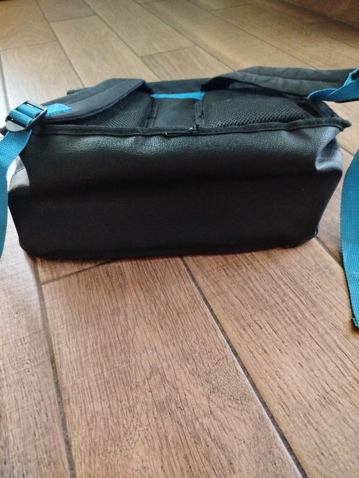 Cartable dinosaure - photo numéro 3