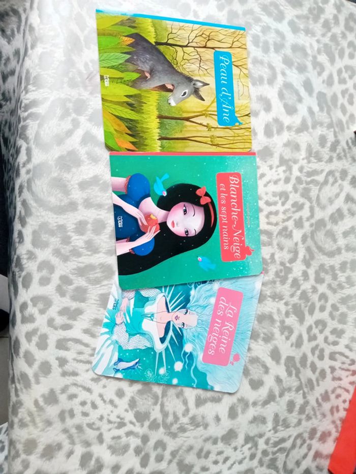 Lot de 3 livres contes
