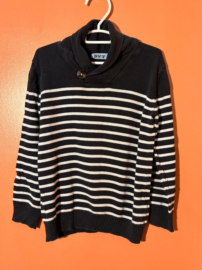 Pull col montant