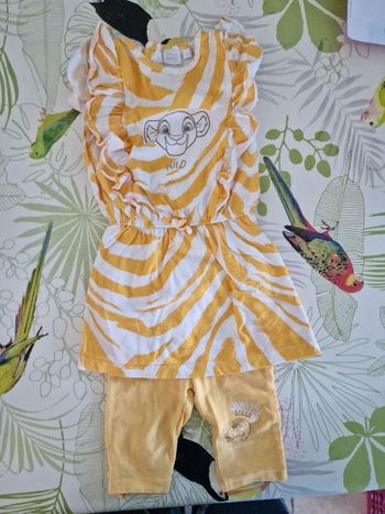 Ensemble Robe + leeging assorti taille 18mois