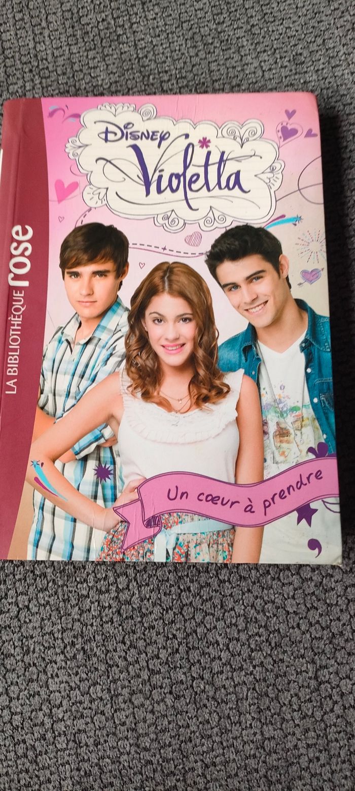 Livre violetta