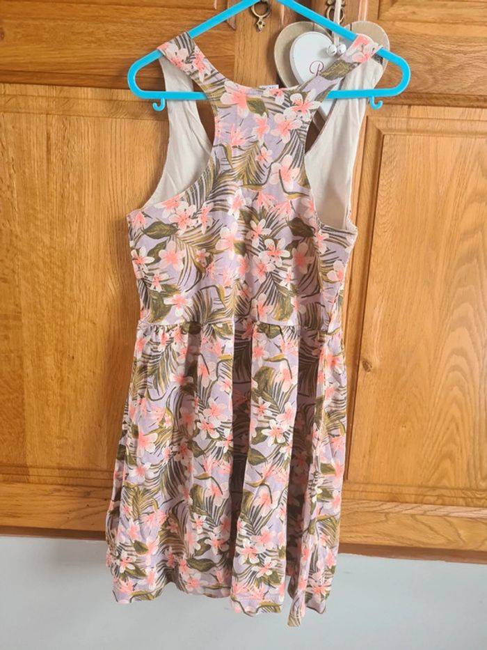 Lot robes ete 9/10 ans - photo numéro 4