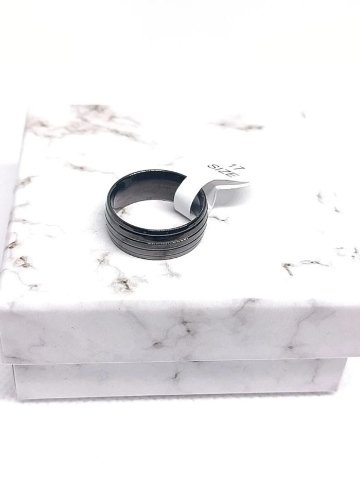 Bague anneau type acier couleur noir - photo numéro 3