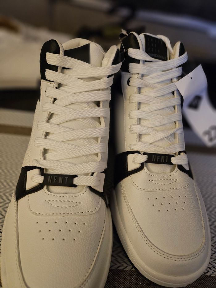 Basket neuve homme marque tex pointure 45 - photo numéro 4