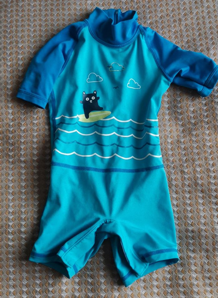 Maillot de bain Décathlon bleu