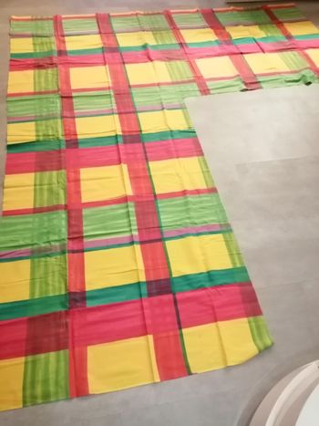 tissu coloré à carreaux