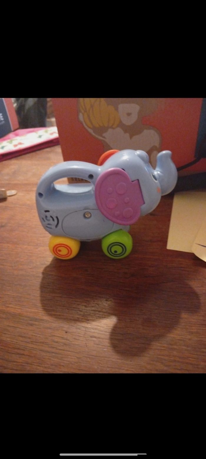 Jeu mon éléphant pousse pousse VTech - photo numéro 4