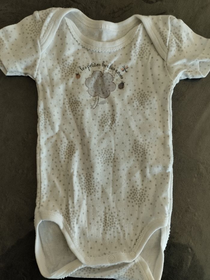 Lot 3 bodys - photo numéro 4