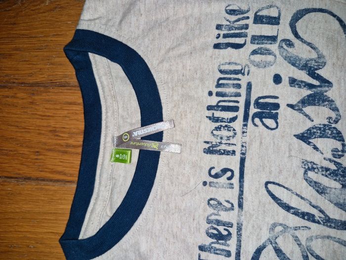 Lot tee shirt taille 8 ans - photo numéro 4