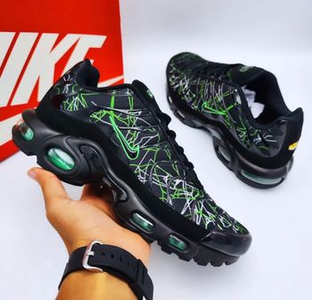 Nike tn noir vert édition limitée 45