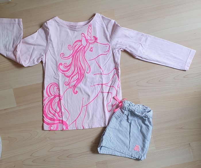 Ensemble tee-shirt rose motif Licorne et mini-short à rayures (3 ans) / Marques diverses - photo numéro 3