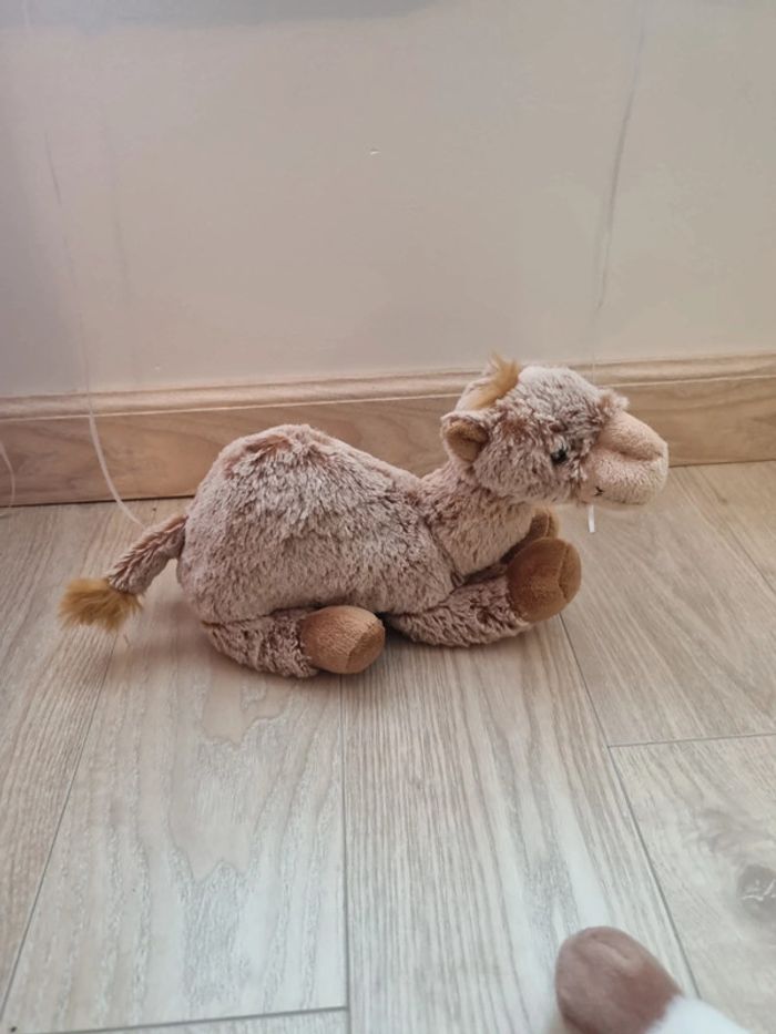 Dromadaire en peluche - photo numéro 2