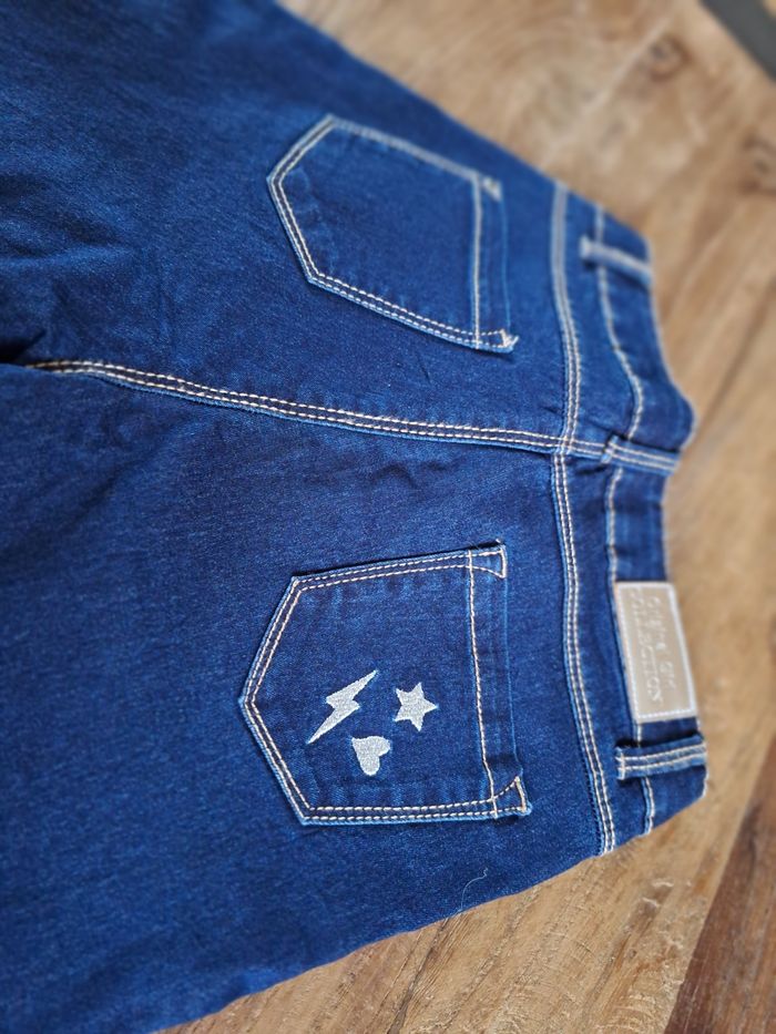 Jean fille taille 10 ans - photo numéro 4