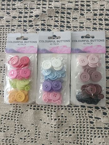 Lot de 120 boutons