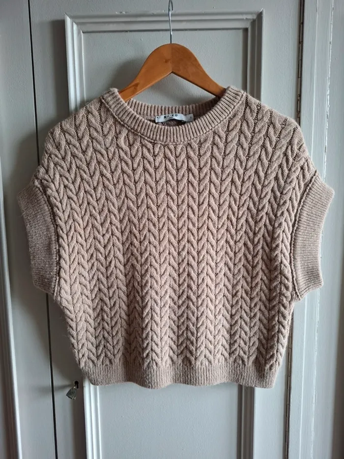 Pull torsadé manches courtes Nakd