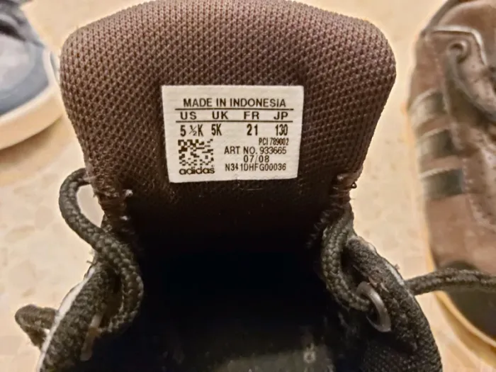 Basket Adidas - photo numéro 2