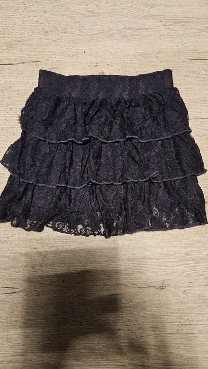 Jupe bleu foncé tirant sur le mauve en dentelle doublée, Esprit, taille 8/9 ans
