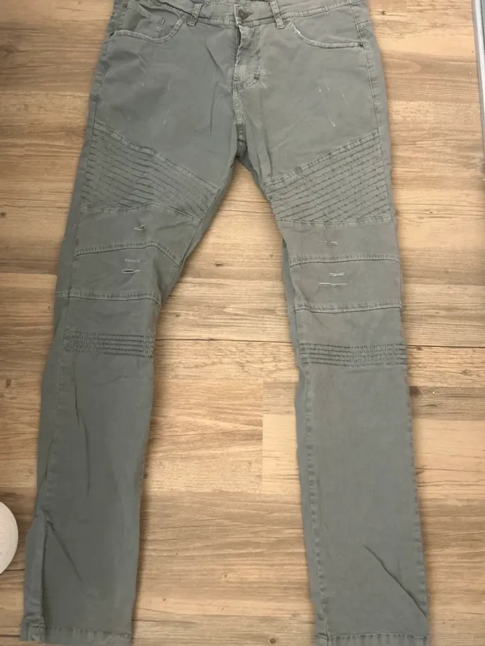 Pantalon - photo numéro 2